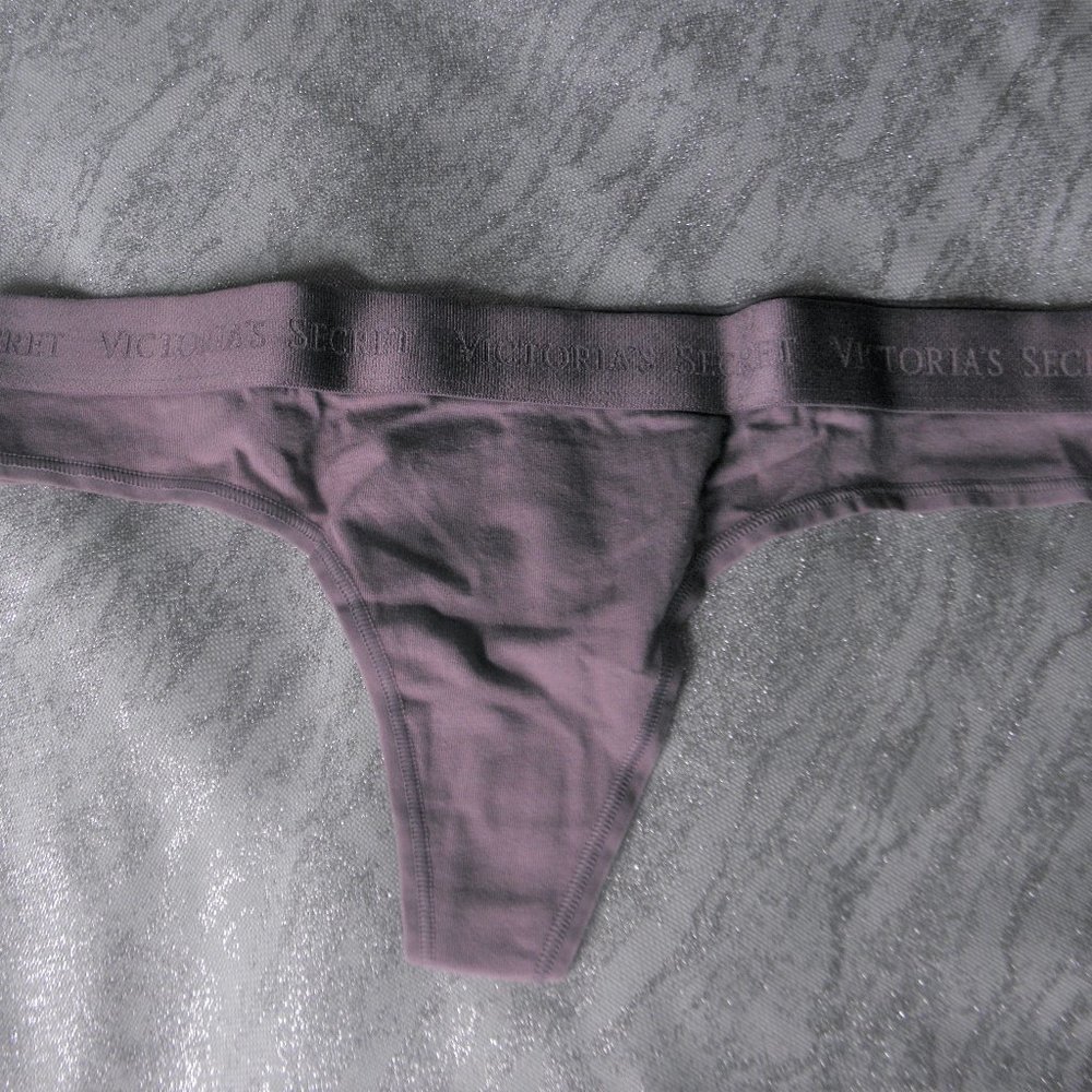 VS MAUVE COTTON LOGO THONG NWT